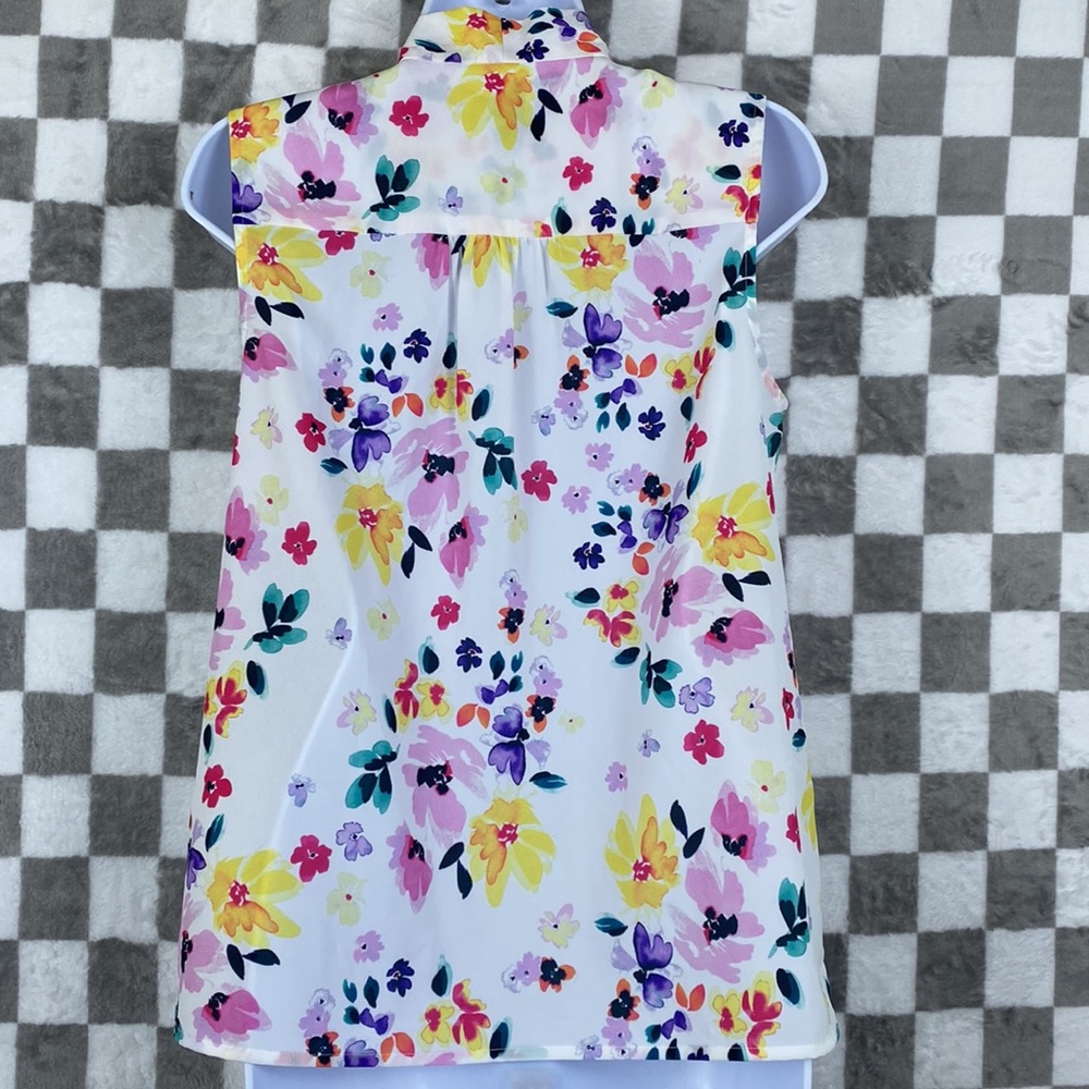 CeCe NWT sleeveless blouse floral watercolor neck scarf XS Romantic Voyage - Picture 5 of 8